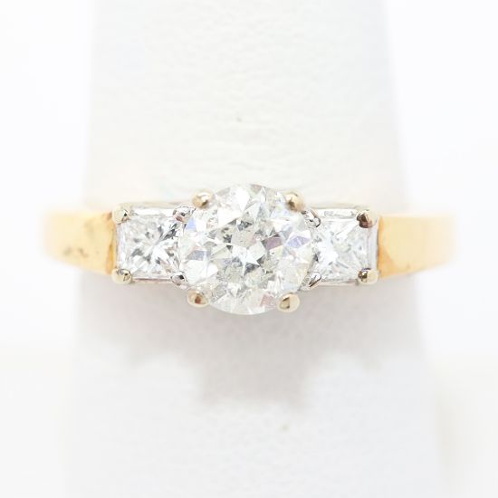Picture of 14k Yellow Gold Diamond Ring