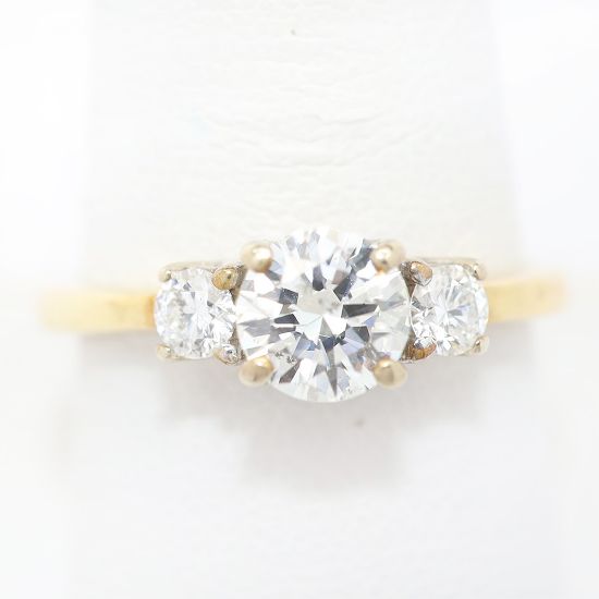 Picture of 14k Yellow Gold Brilliant Diamond Ring