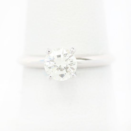 Picture of 14k White Gold Solitaire Ring