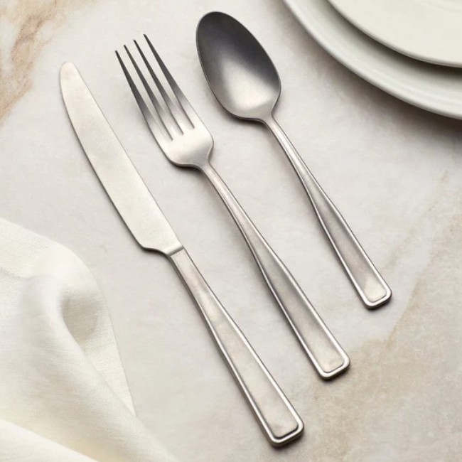 Show products in the Reid, Vintage pattern