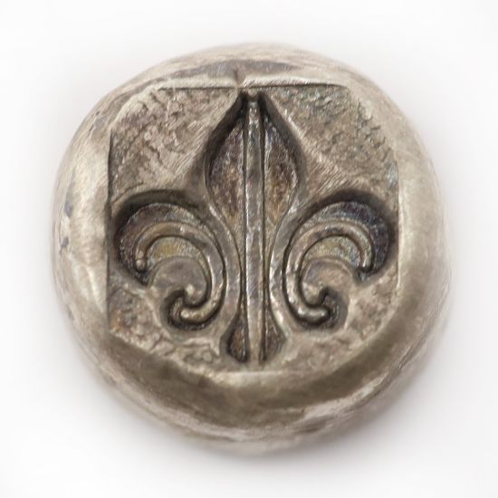 Picture of Mini Chunk Round-Fleur De Lis (.5ozt)