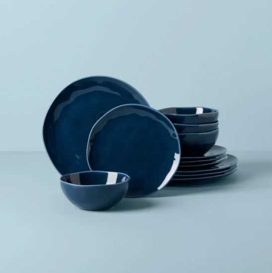 Picture of New Blue 12-Piece Dinnerware Set