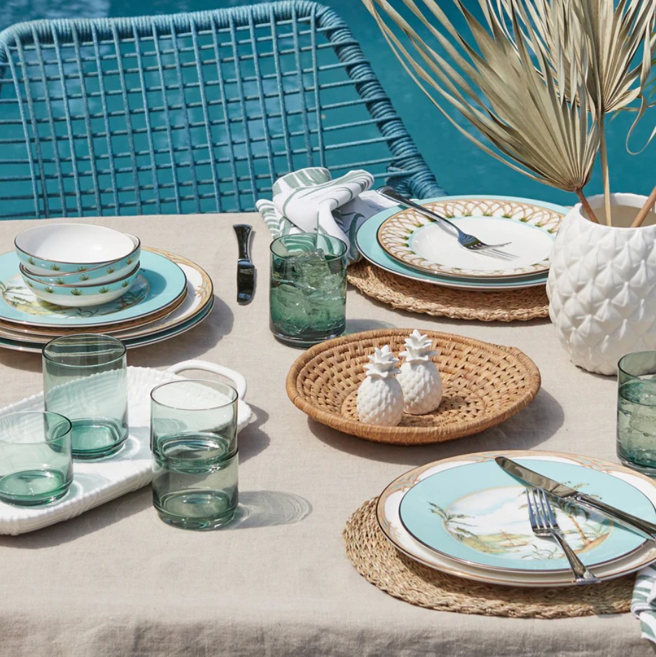 Show products in the British Colonial pattern