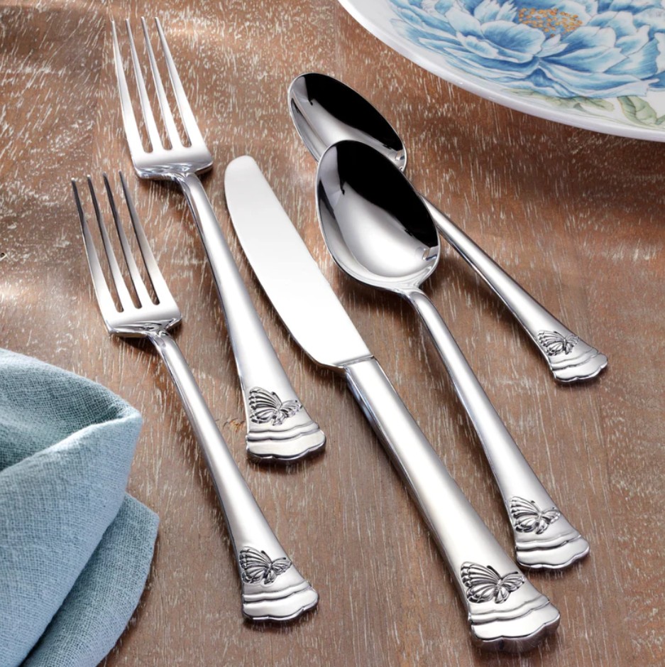 Show products in the Butterfly Meadow, Stainless II pattern