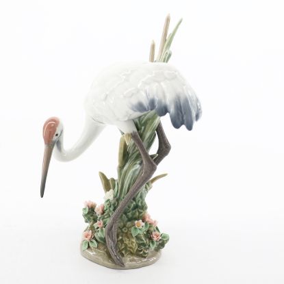 Picture of Bowing Crane Porcelain figurine