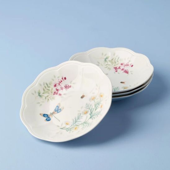 Picture of New Set of 4 Pasta Bowls, Assorted