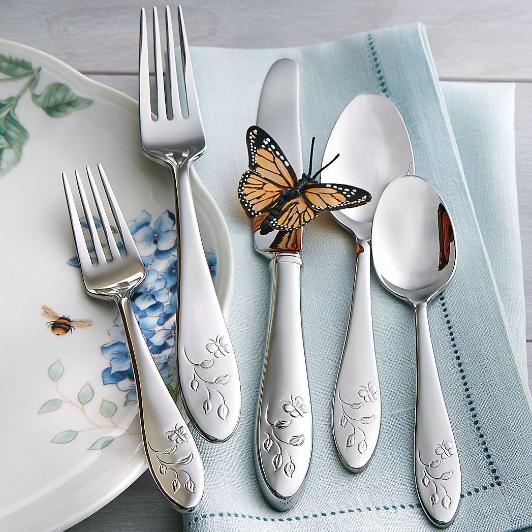 Show products in the Butterfly Meadow, Stainless pattern