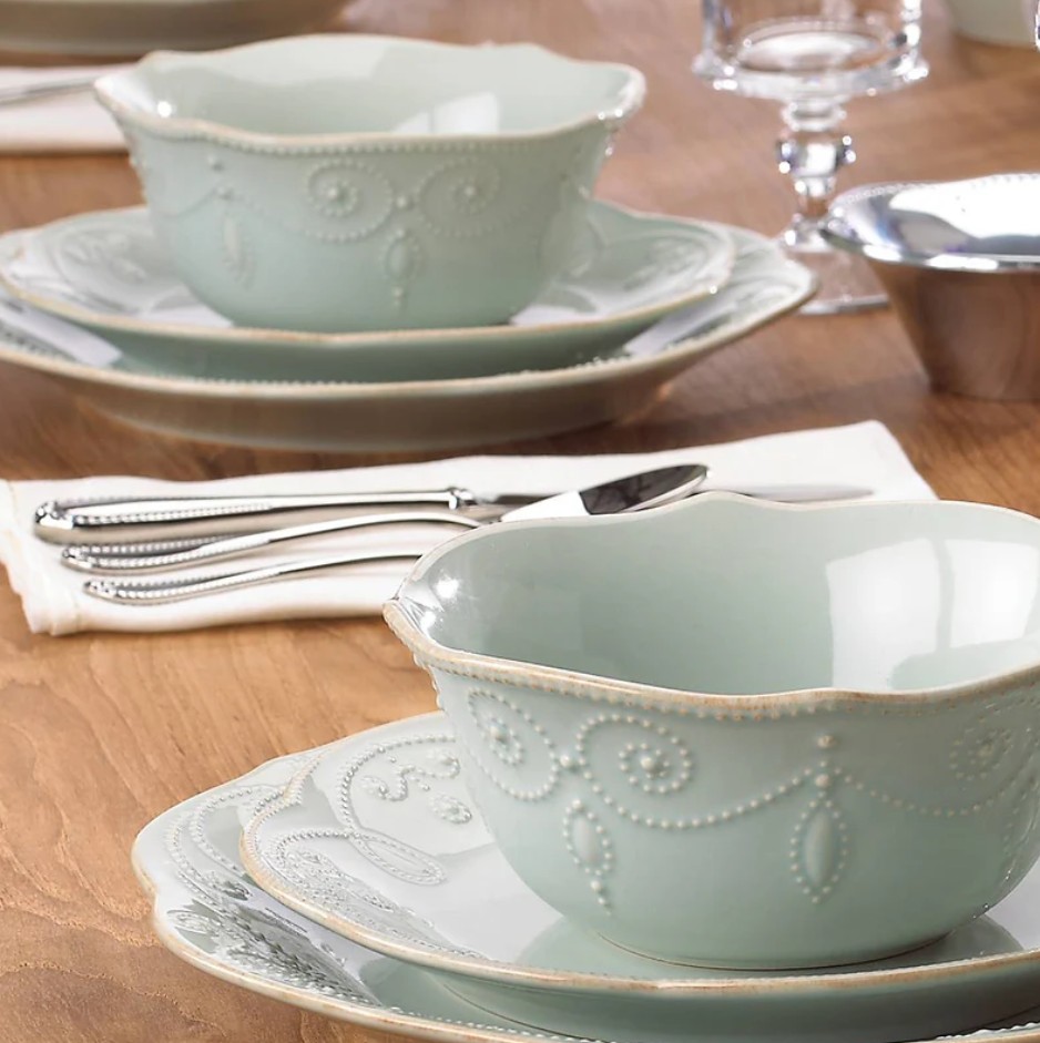 Show products in the French Perle, Ice Blue pattern