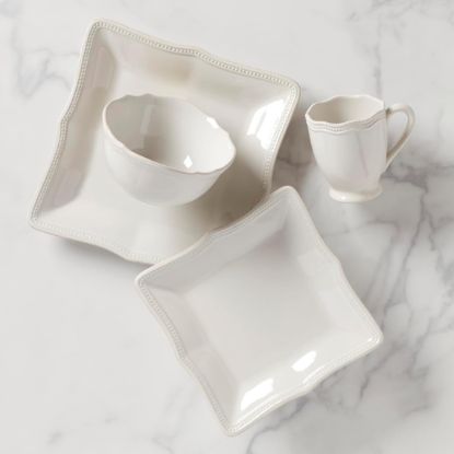 Picture of New Square 4-Piece Place Setting