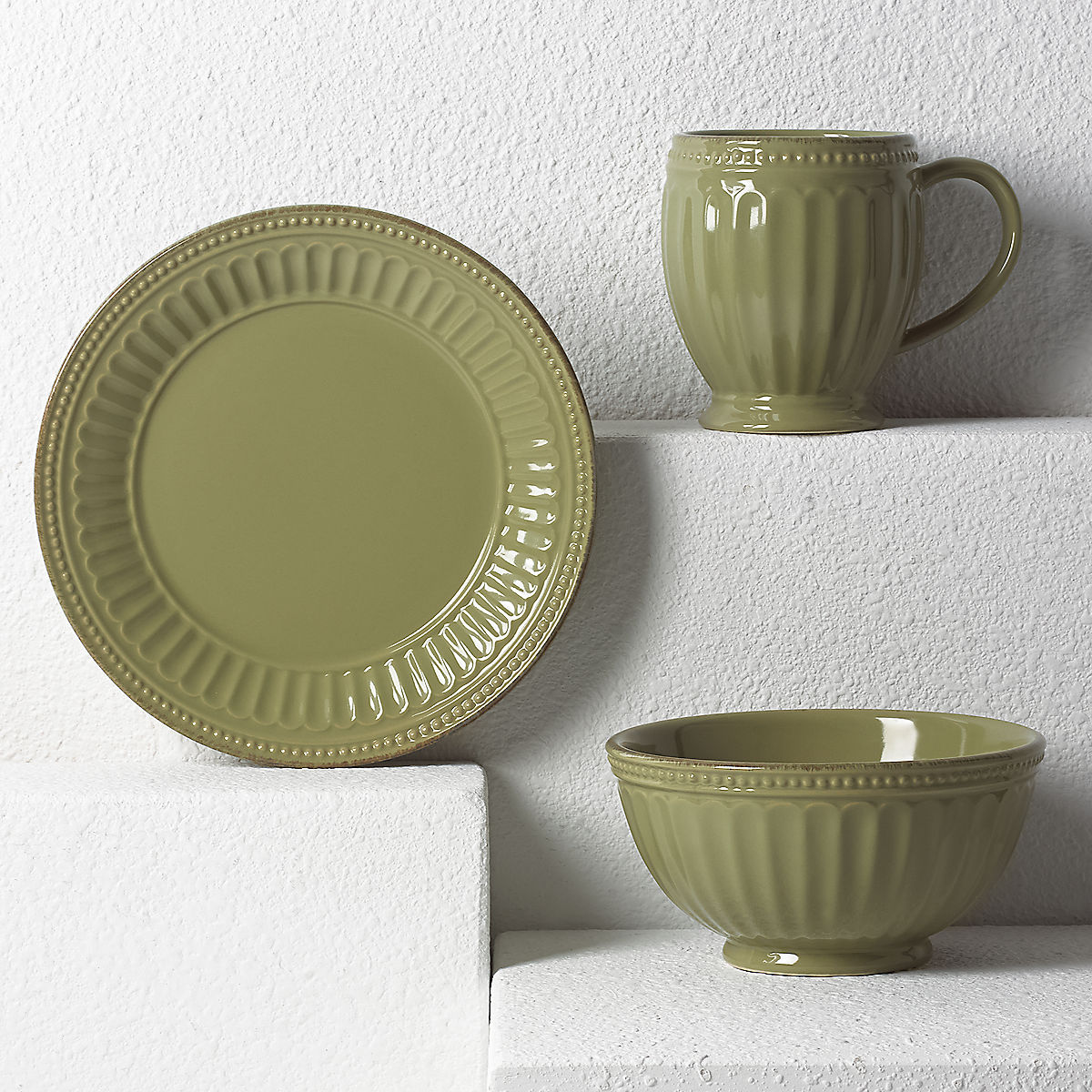 Show products in the French Perle, Groove, Thyme pattern