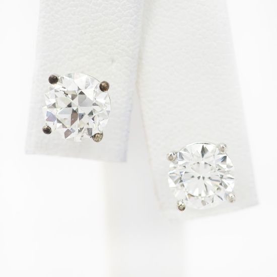 Picture of Platinum Diamond Solitaire Stud Earrings