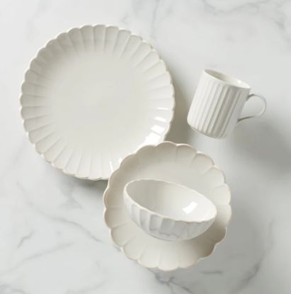 Picture of New 4-Piece Place Setting
