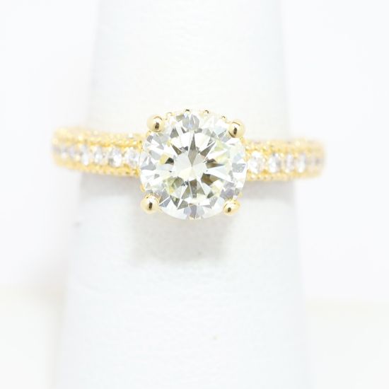 Picture of 14k Yellow Gold Brilliant Diamond Ring