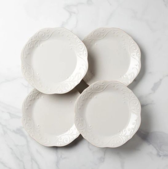 Picture of New Set of 4 Dinner Plates