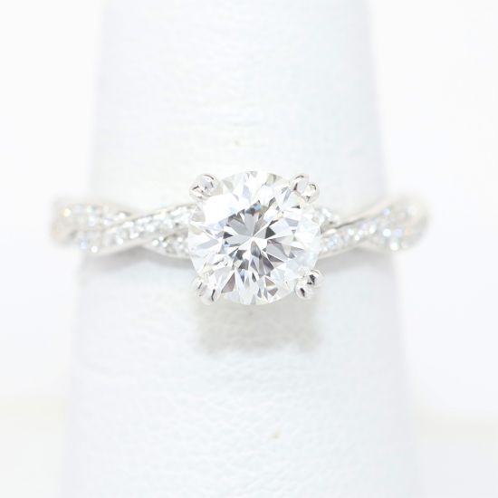 Picture of 14k White Gold Brilliant Diamond Ring