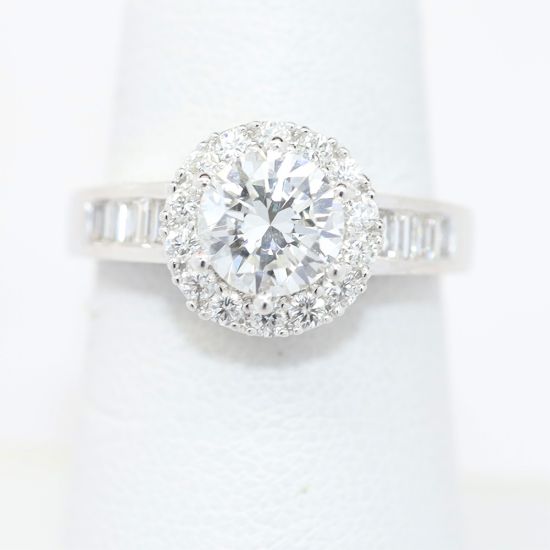 Picture of 18k White Gold Brilliant Diamond Ring