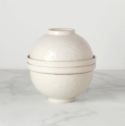 Picture of New 8-Piece 'Luna' Nesting Dinnerware Set