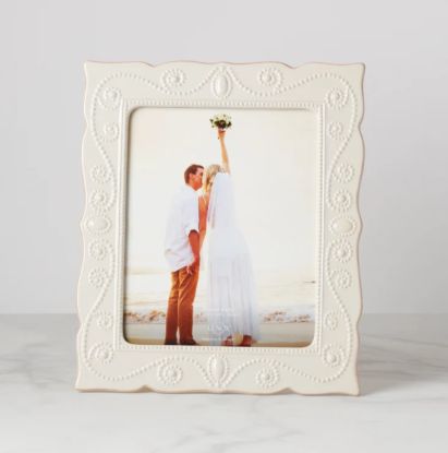 Picture of New 8x10" Photo Frame