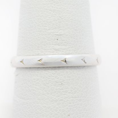 Picture of 14k White Gold Thin Ring Band
