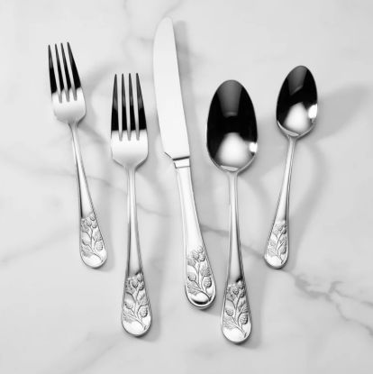 Picture of New 65-Piece Flatware Set