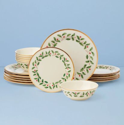 Picture of New 18-Piece Dinnerware Set