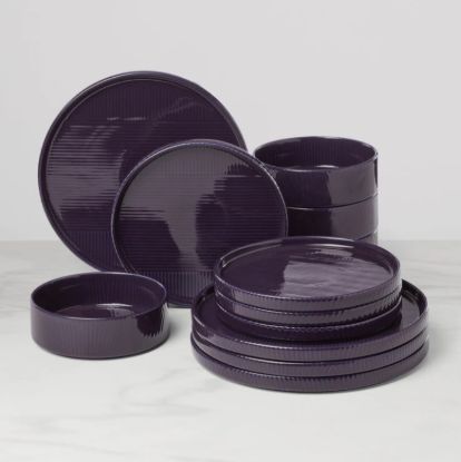 Picture of New 12-Piece Dinnerware Set