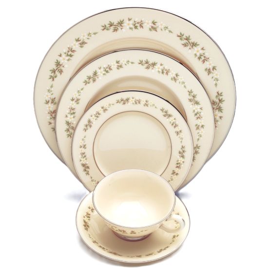 Picture of 5-Piece Place Setting