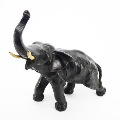 Picture of Bronze Elephant Statue