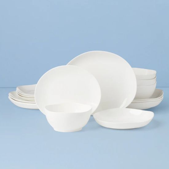 Picture of New 16-Piece Dinnerware Set, Curve
