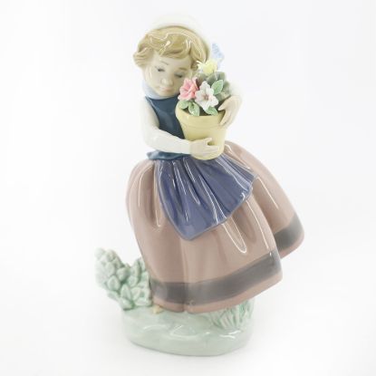 Picture of 'Spring is Here" Figurine