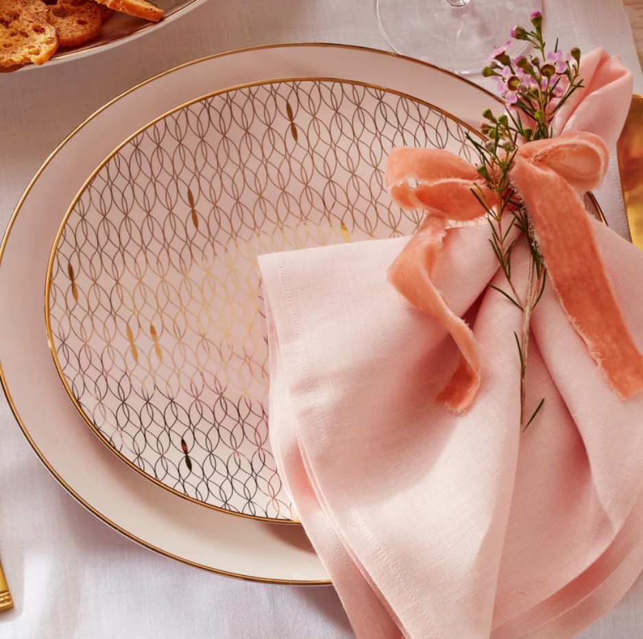 Show products in the Trianna, Blush pattern