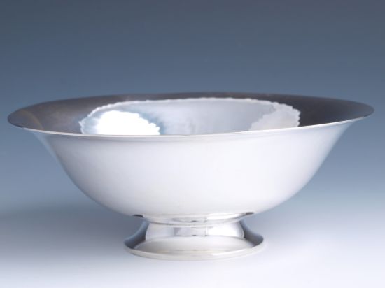 Picture of Sterling Silver Hammered Fruit Bowl