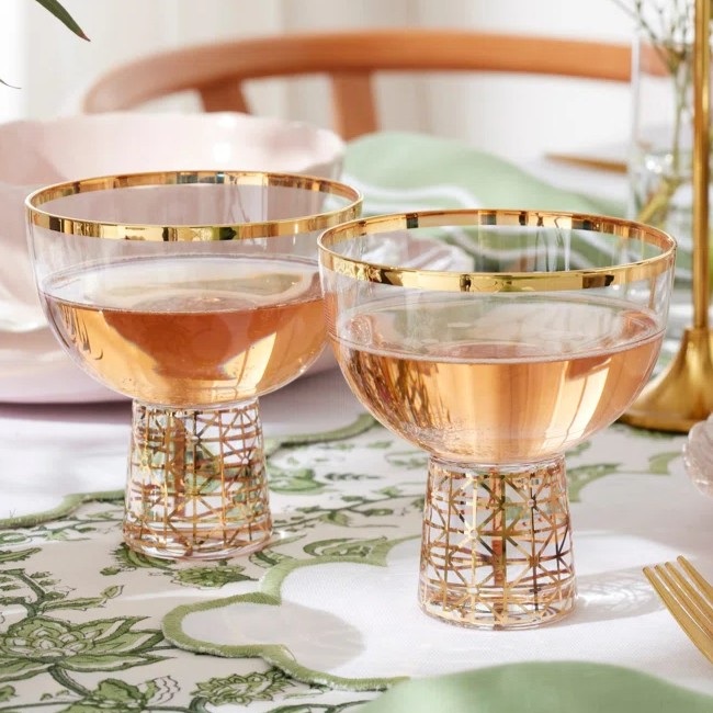 Show products in category Tuscany Classics, Gold Frost
