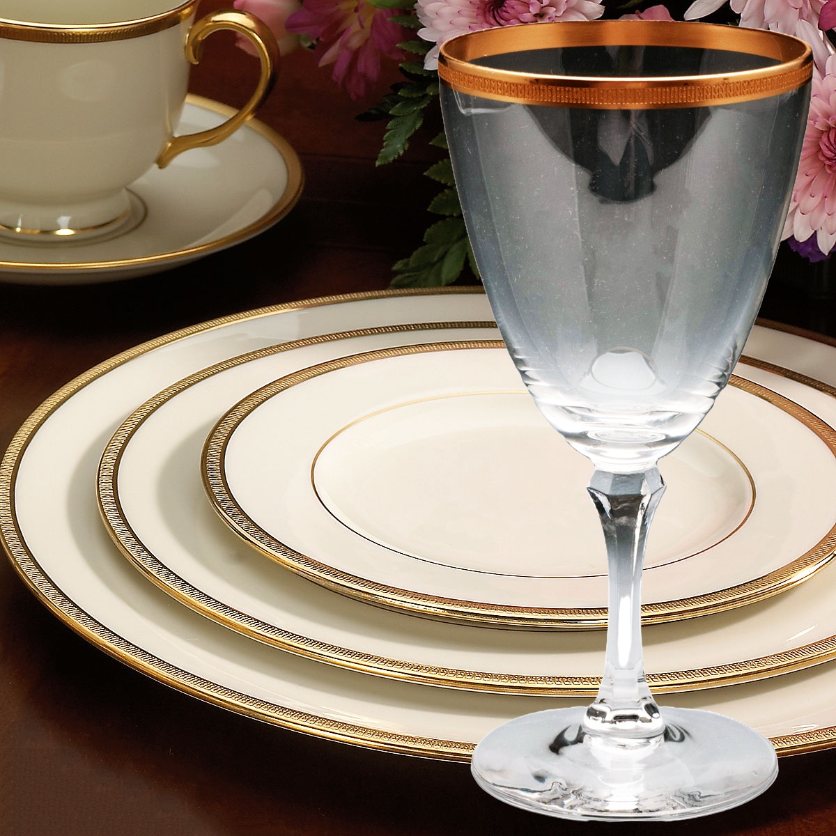Show products in the Tuxedo Gold pattern