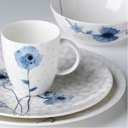 Show products in the Watercolor, Indigo Blue pattern