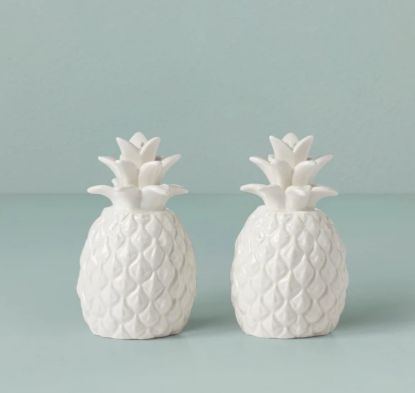 Picture of New Pineapple Salt & Pepper Shaker Set
