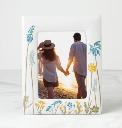 Picture of New 5x7" Photo Frame