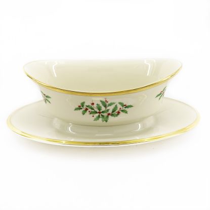 Picture of Double Sided Sauce Boat with Attached Underplate