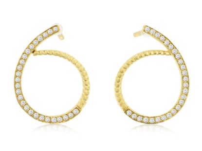 Picture of 14k Yellow Gold Diamond Stud Earrings