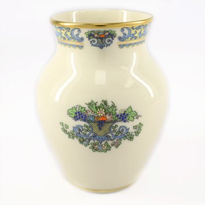 Picture of Small Bouquet Vase