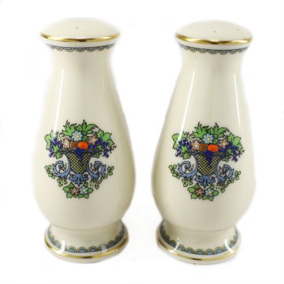 Picture of Salt & Pepper Shaker Set